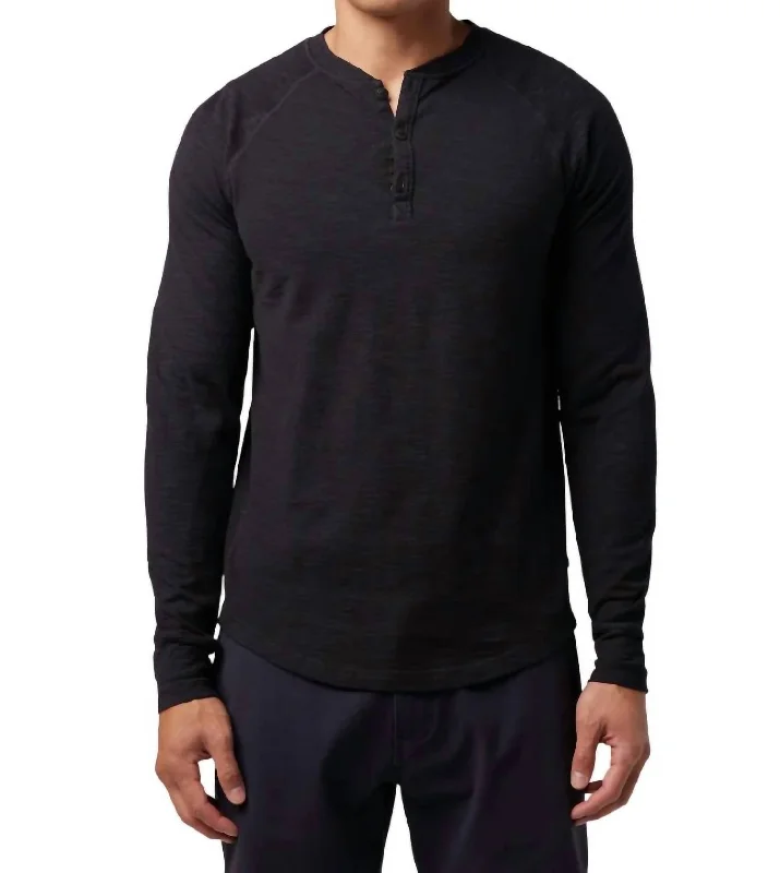 Legend Henley Shirt In Black